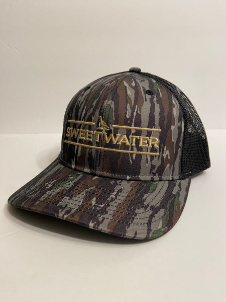 Realtree Original Camo / Black Mesh